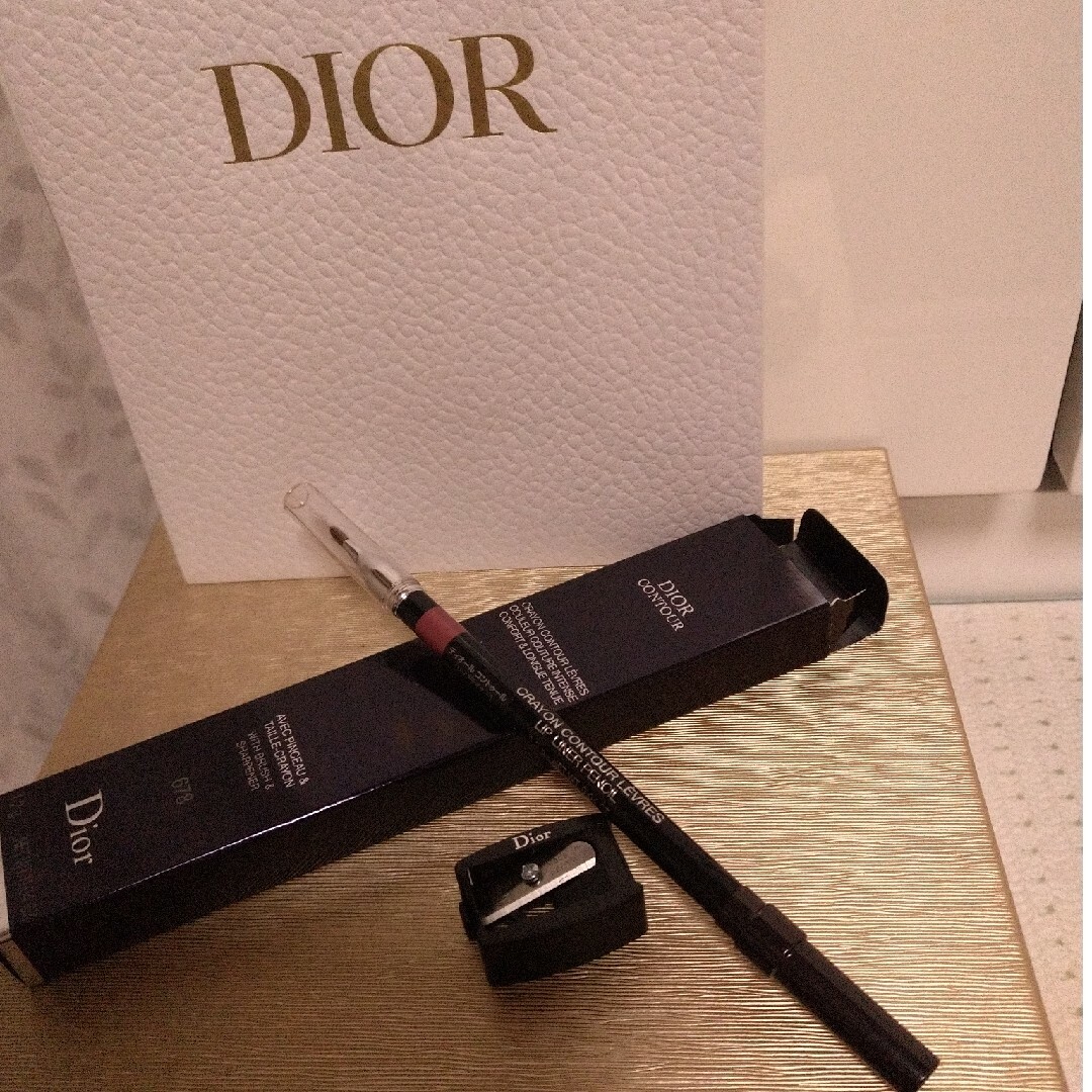Dior(ディオール)のDior  コントゥール(リップライナー) コスメ/美容のベースメイク/化粧品(リップライナー)の商品写真