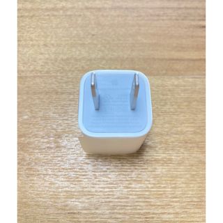 アイフォーン(iPhone)の【iPhone】純正　電源アダプタ　USBコンセント(変圧器/アダプター)