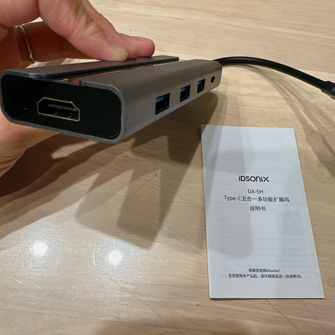 1点限り✨iDsonix 5-in-1 USB-C 多機能USBハブ HDMI