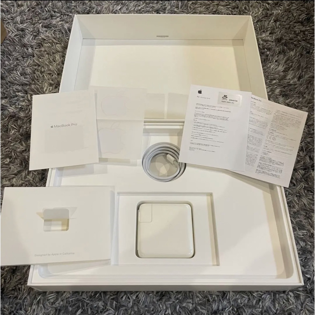 Apple(アップル)のMacBook Pro 13inch US配列 2016 16GB 512GB スマホ/家電/カメラのPC/タブレット(ノートPC)の商品写真