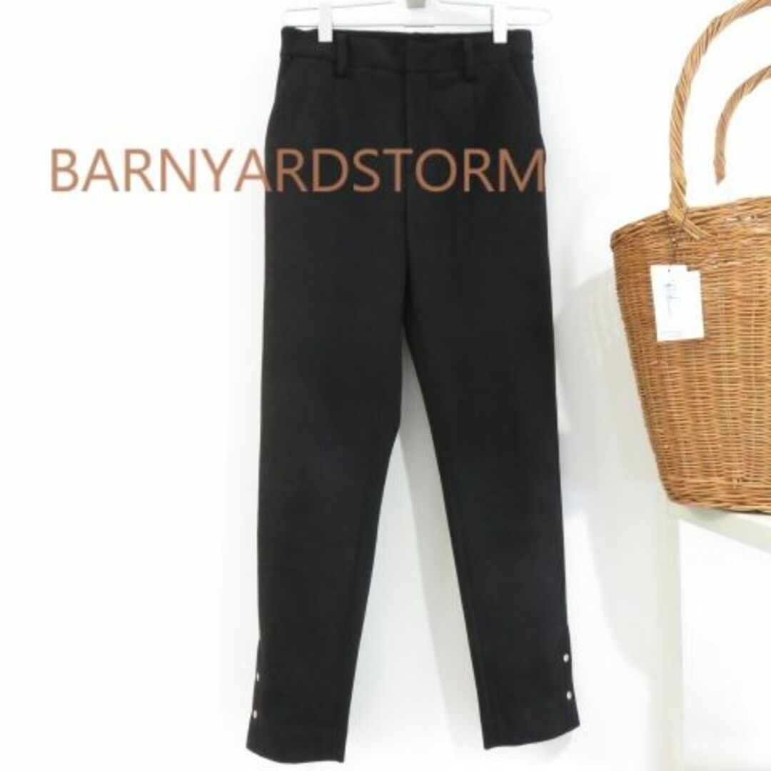 BARNYARDSTORM(バンヤードストーム)のBARNYARDSTORM　バンヤードストーム 暖かい　スタイル　パンツ　黒　１ レディースのパンツ(カジュアルパンツ)の商品写真