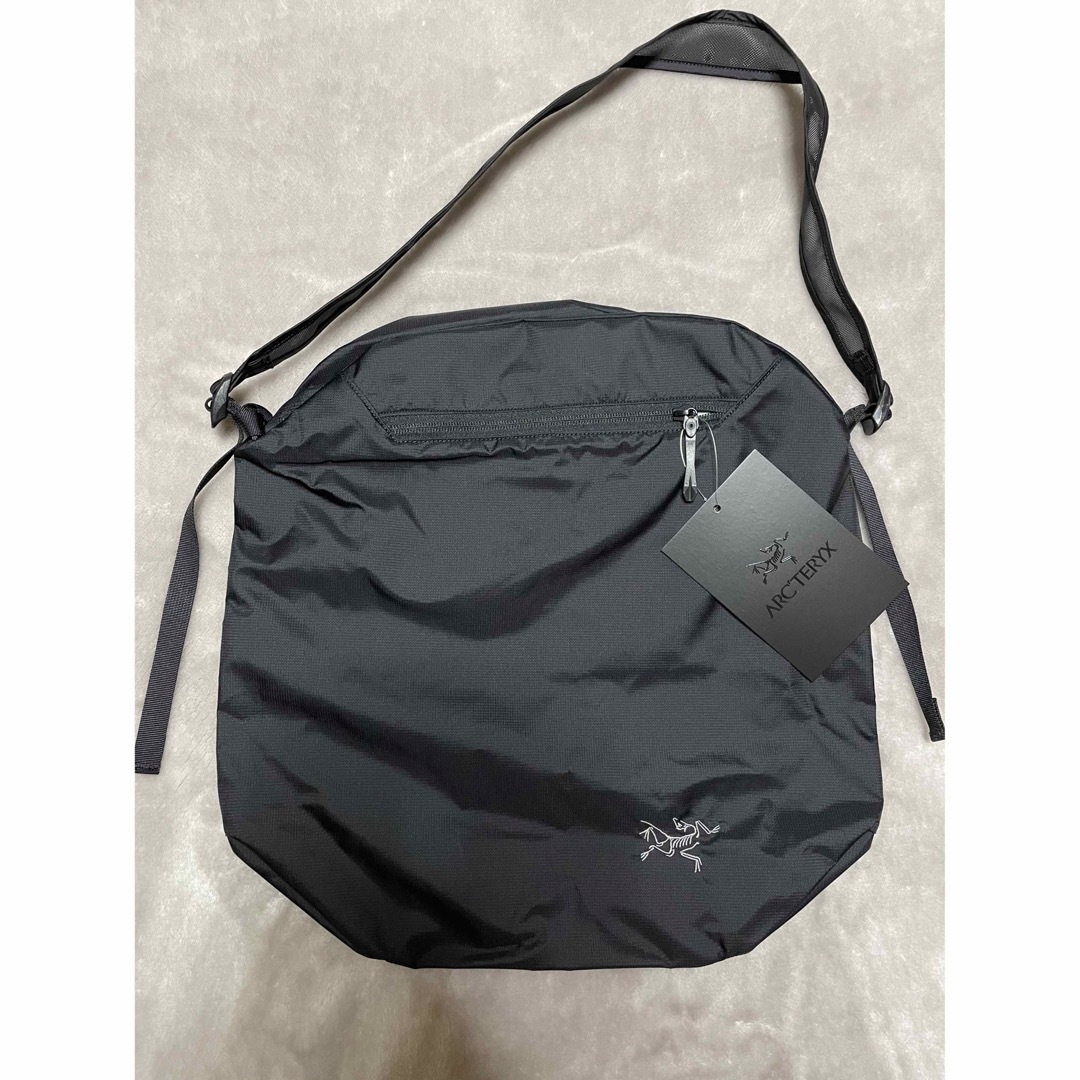 アークテリクス ARC'TERYX ヒリアドHeliad 12Lブラック トート