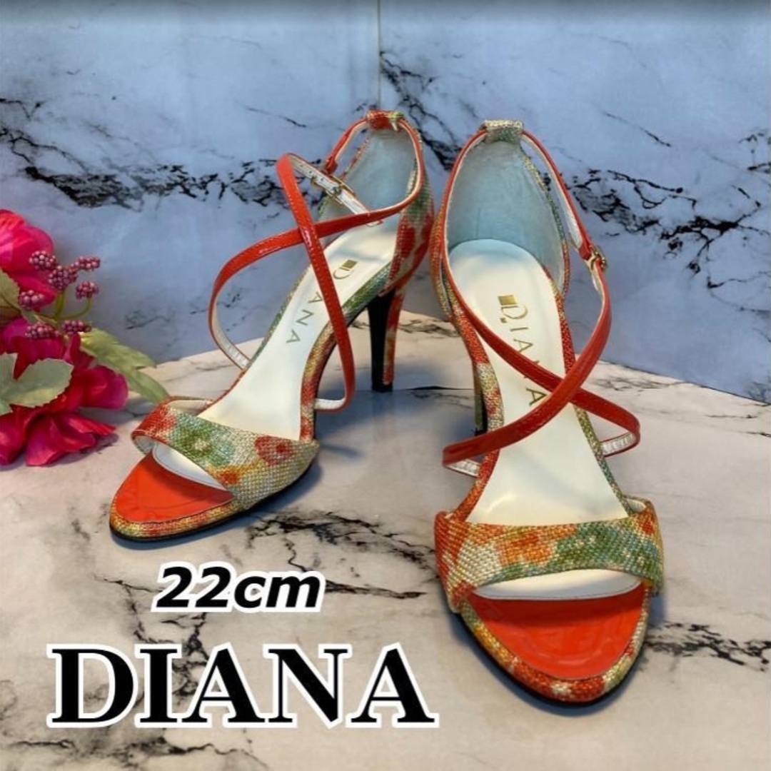 DIANA(ダイアナ)の【美品】◆DIANA ダイアナ◆花柄キャンバスパンプス◆22cm◆マルチ色◆ レディースの靴/シューズ(ハイヒール/パンプス)の商品写真