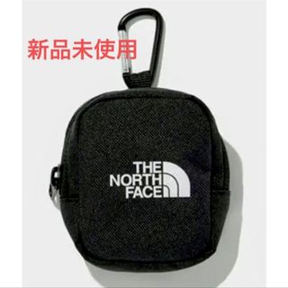 ザノースフェイス(THE NORTH FACE)のノースフェイス【ミニ ポーチ】カラビナ付き　正規品　ホワイトレーベル(ポーチ)