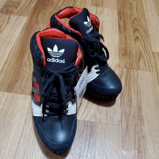 アディダス(adidas)のadidasヒールスニーカー☆レア(スニーカー)