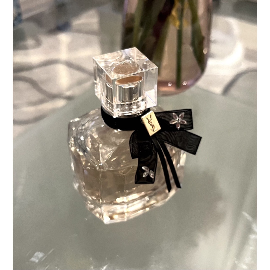 Yves Saint Laurent(イヴサンローラン)のイヴ サンローラン モン パリ オーデパルファム 30ml  コスメ/美容の香水(香水(女性用))の商品写真