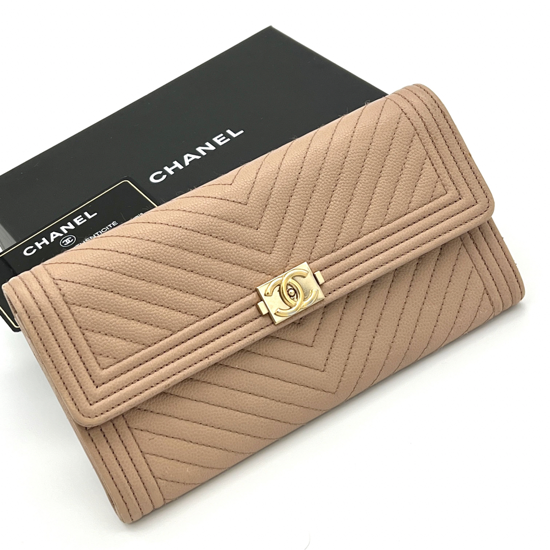 CHANEL - ☆極美品☆ シール有 シャネル キャビアスキンボーイシャネル