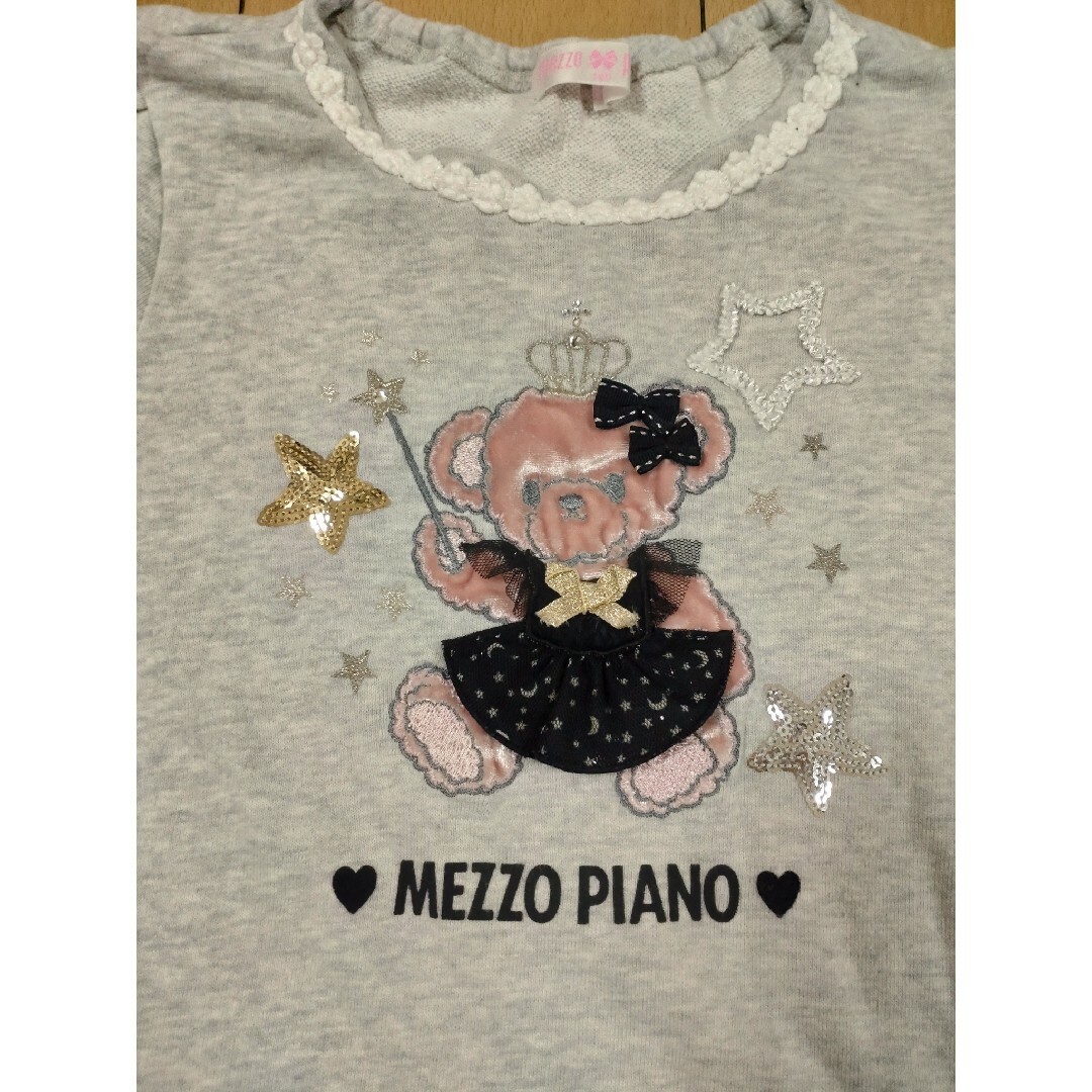 mezzo piano(メゾピアノ)のメゾピアノ　くまステッキ刺繍ワンピース キッズ/ベビー/マタニティのキッズ服女の子用(90cm~)(ワンピース)の商品写真