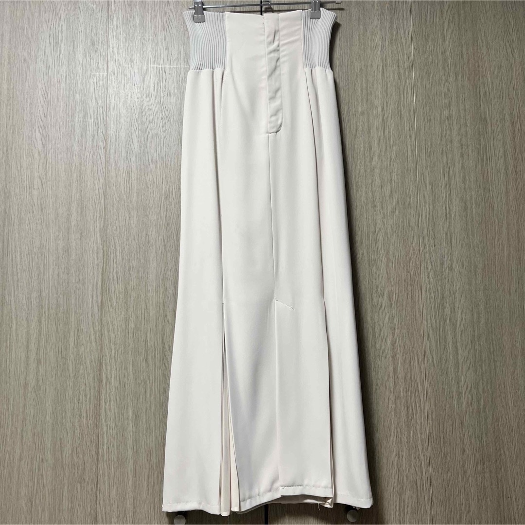 COCO DEAL(ココディール)のCOCODEAL  シアープリーツニットコルセットマーメイドスカート レディースのスカート(ロングスカート)の商品写真