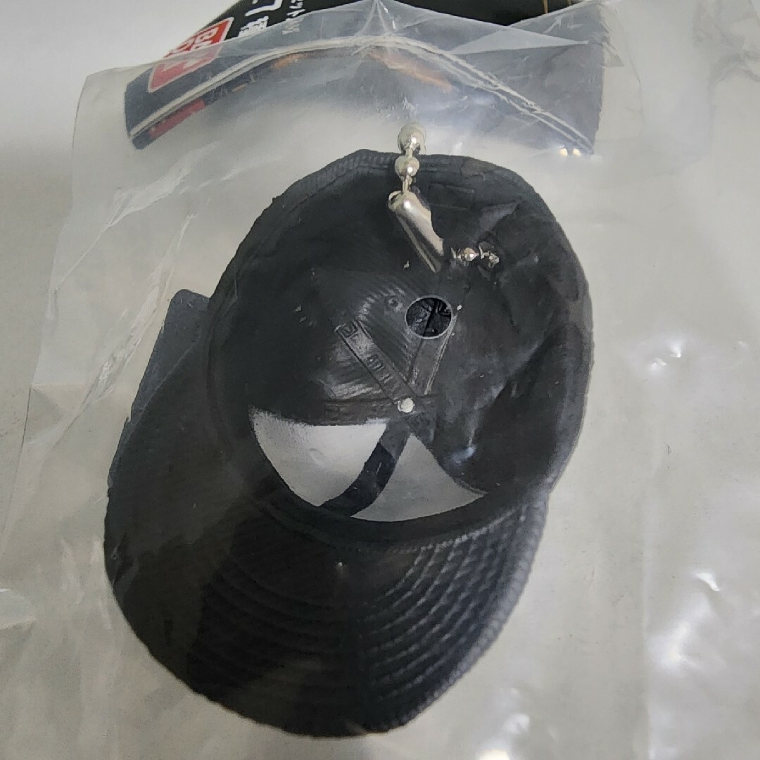 NEW ERA(ニューエラー)のニューエラ　ガチャ　ブラック エンタメ/ホビーのコレクション(その他)の商品写真