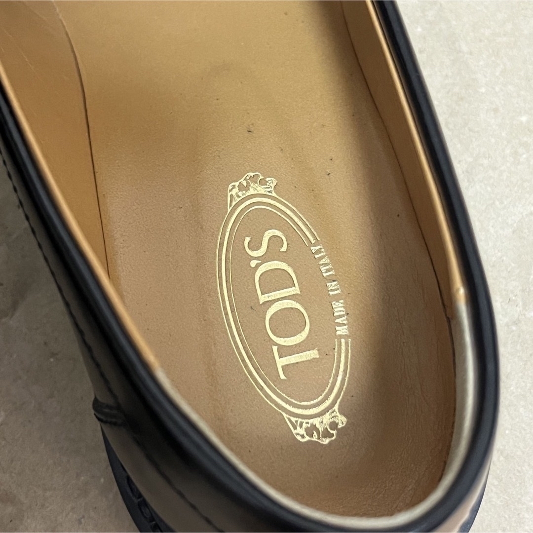 TOD'S(トッズ)の⭐︎T タイムレス レザー ローファー レディースの靴/シューズ(ローファー/革靴)の商品写真