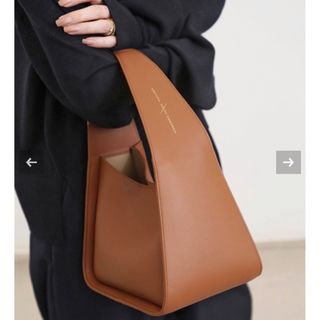 アパルトモンドゥーズィエムクラス(L'Appartement DEUXIEME CLASSE)の【CAROLINA SANTO DOMINGO】Shoulder Bag (ショルダーバッグ)