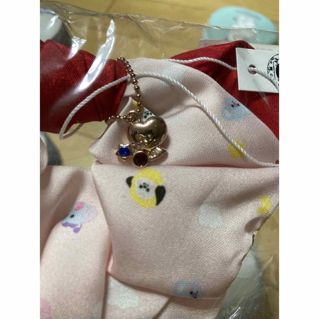 しぇるら様 専用BT21（TATA、CHIMMY）イヤーカフとシュシュ-