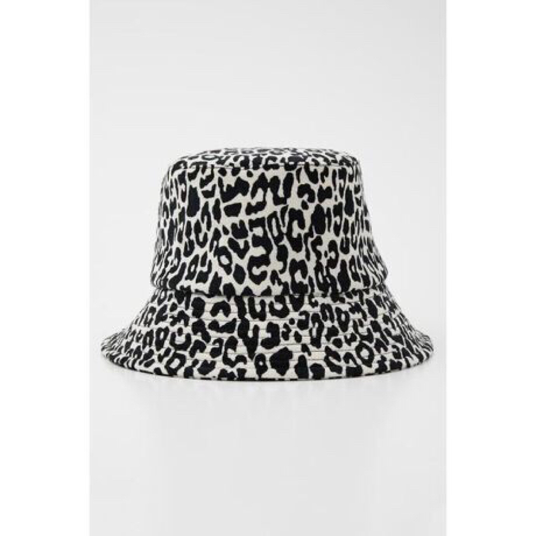 SLY(スライ)のSLY FINE COLE BUCKET HAT/バケットハット ¥4,400 レディースの帽子(ハット)の商品写真