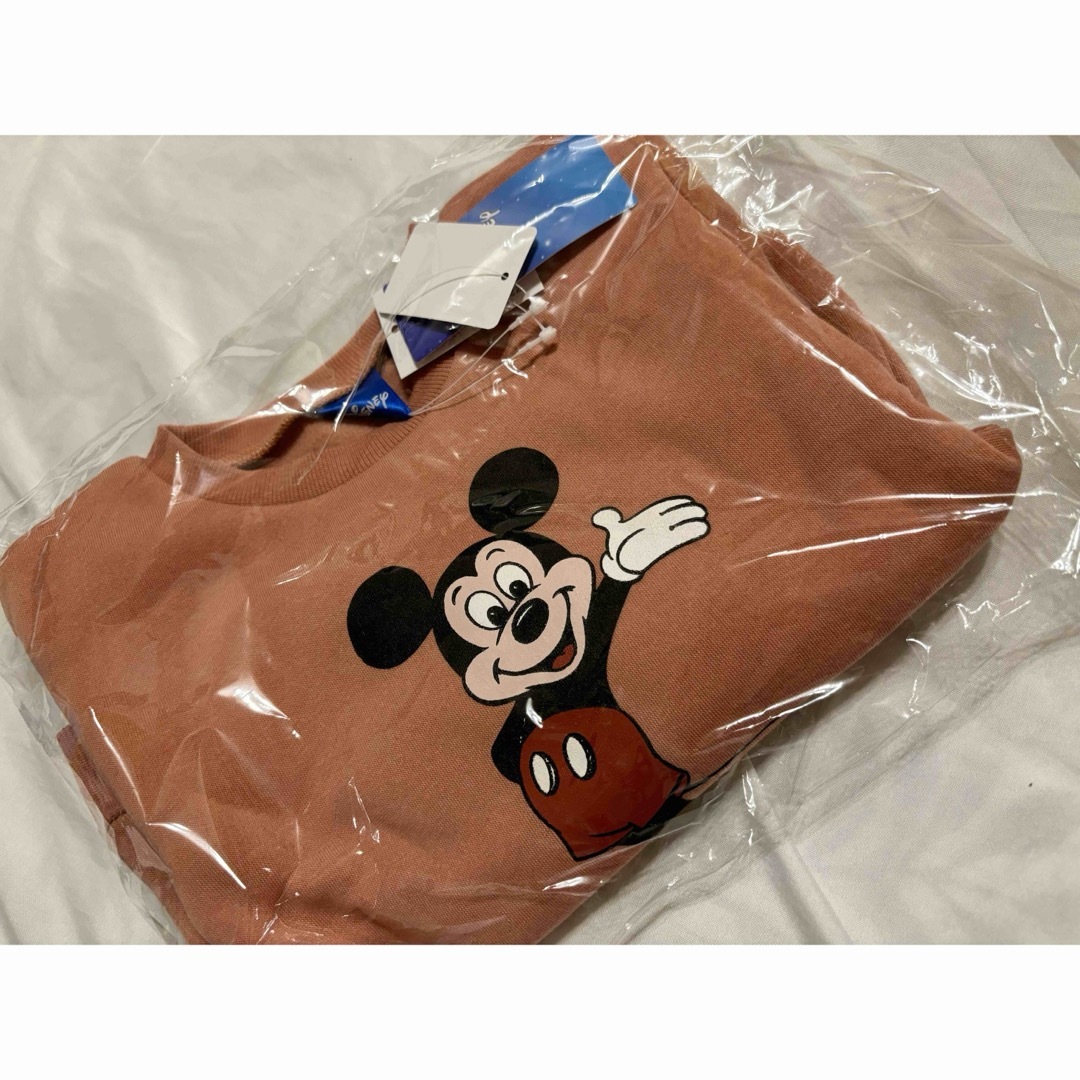 Disney(ディズニー)の【新品】ベビーザらス　レトロミッキートレーナー95 キッズ/ベビー/マタニティのキッズ服女の子用(90cm~)(その他)の商品写真