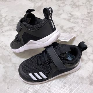 アディダス(adidas)の新品　タグ付き　adidas アディダス　スニーカー　キッズ　15cm 黒(スニーカー)