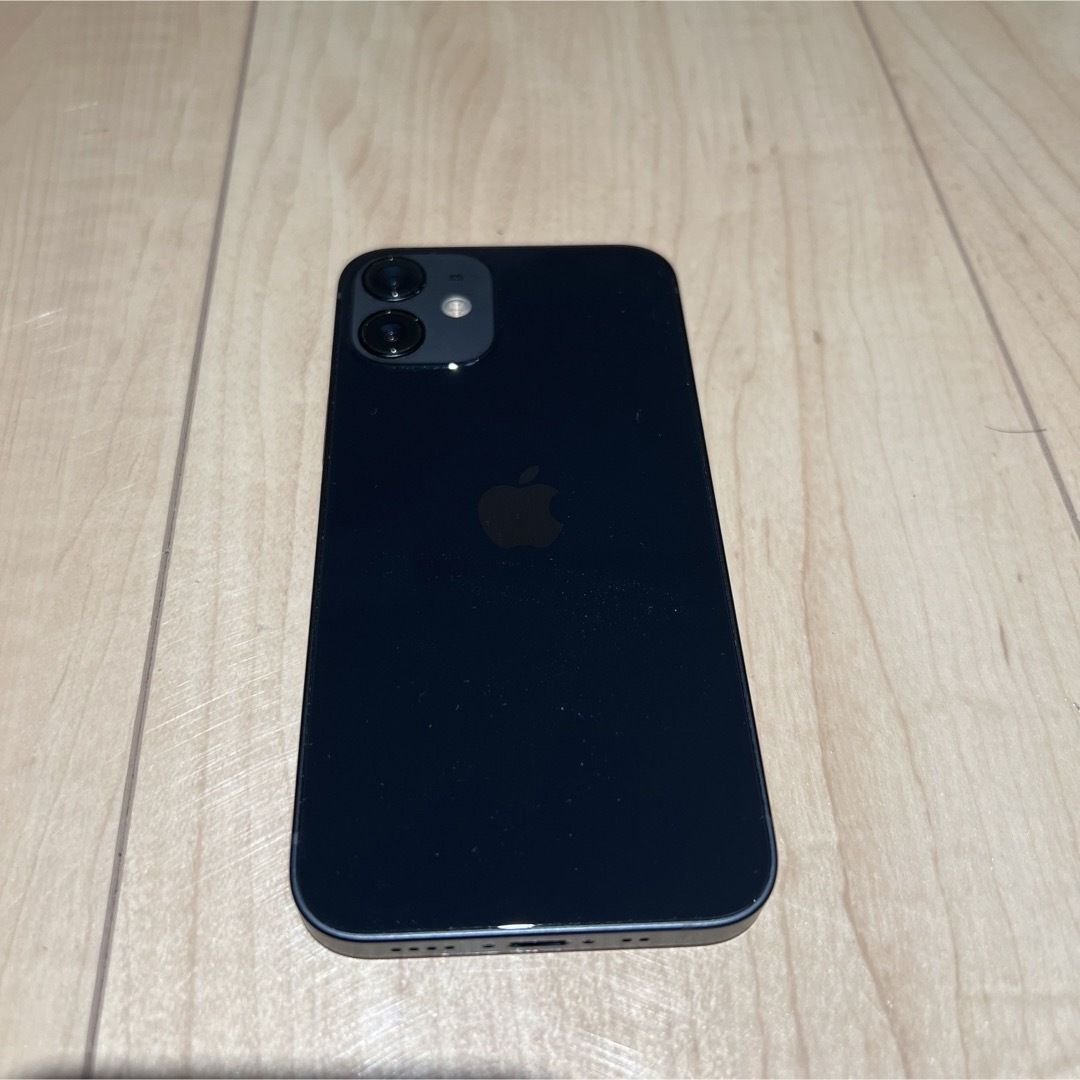 iPhone(アイフォーン)のiphone 12 mini 64gb スマホ/家電/カメラのスマートフォン/携帯電話(スマートフォン本体)の商品写真