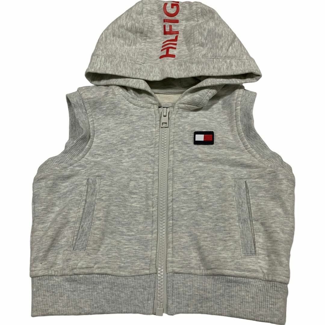 TOMMY HILFIGER(トミーヒルフィガー)のTOMMY HILFIGER ジップアップ パーカー ベスト グレー ブランド キッズ/ベビー/マタニティのキッズ服男の子用(90cm~)(その他)の商品写真