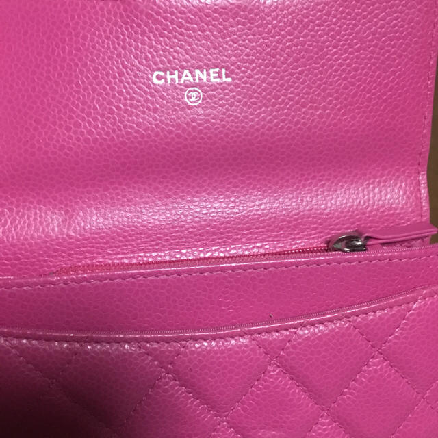 CHANEL(シャネル)の最終値下げ！ シャネル CHANEL キャビアスキン マトラッセ 財布 レディースのファッション小物(財布)の商品写真