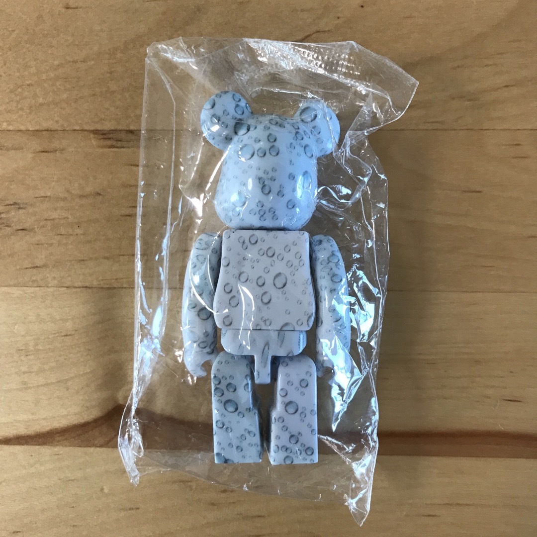 BE@RBRICK(ベアブリック)のflowersky様専用　ベアブリック  エンタメ/ホビーのフィギュア(その他)の商品写真