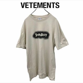 ヴェトモン(VETEMENTS)の【送料無料】VETEMENTSヴェトモン Tシャツ XS プリント sunday(Tシャツ/カットソー(半袖/袖なし))