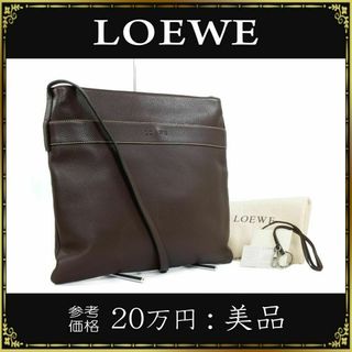 ロエベ コーデの通販 400点以上 | LOEWEを買うならラクマ