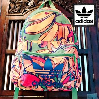 アディダス(adidas)のアディダス トロピカル バナナ 花柄 リュック ジャージ バッグ(リュック/バックパック)