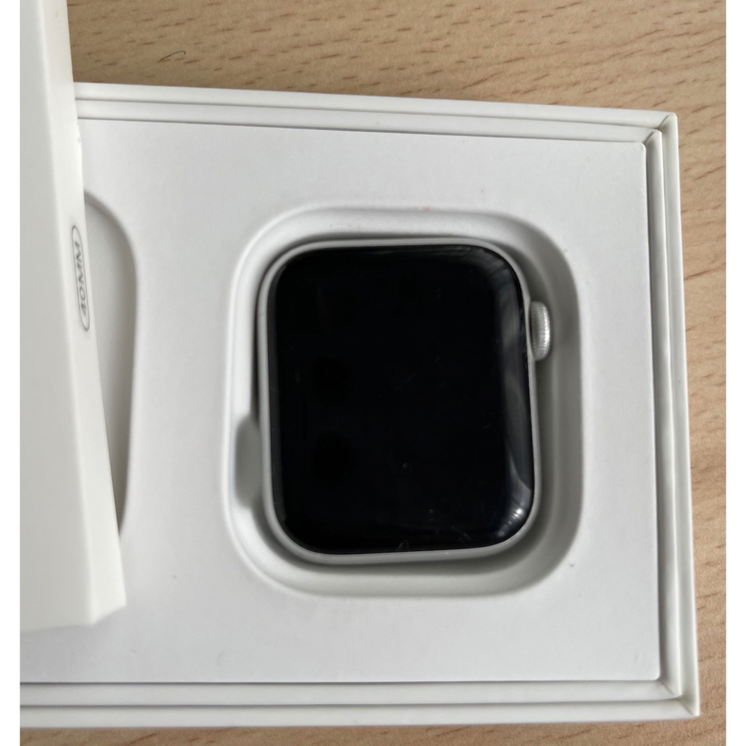 Apple Watch series6 40ミリ 本体【GPSモデル】-