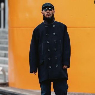 COMOLI - 激レア!21aw herillヘリル blacksheep p coat 2の通販 by