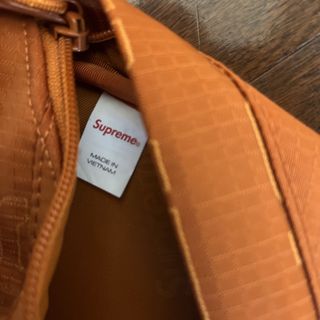 Supreme - supreme シュプリーム ボディバッグ 21fwの通販 by のす
