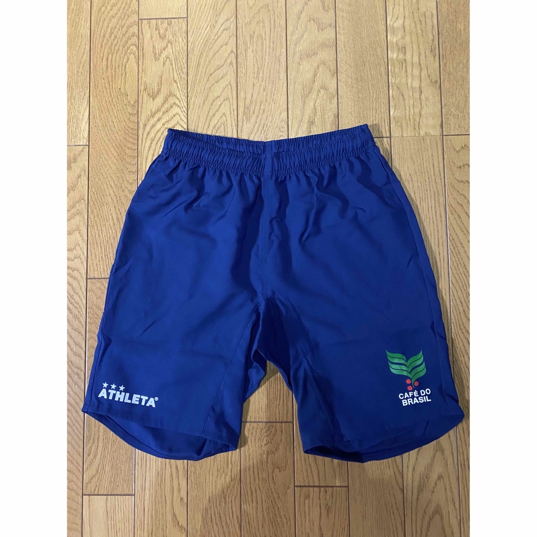 ATHLETA(アスレタ)の超美品！ATHLETA アスレタ ハーフパンツ サイズ160 スポーツ/アウトドアのサッカー/フットサル(ウェア)の商品写真