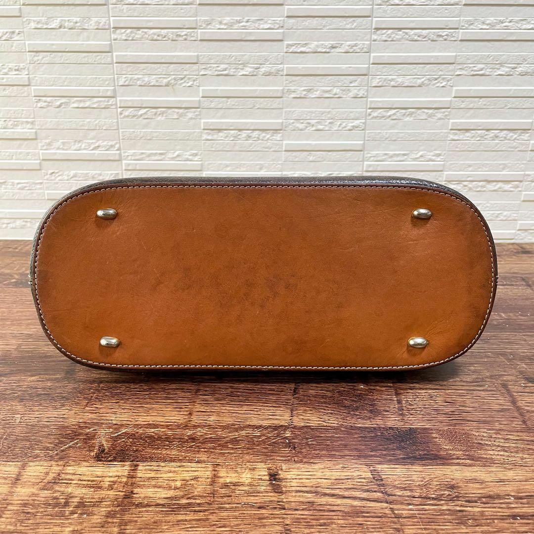 celine - セリーヌ マカダム レザー ハンド トート バッグ ゴールド