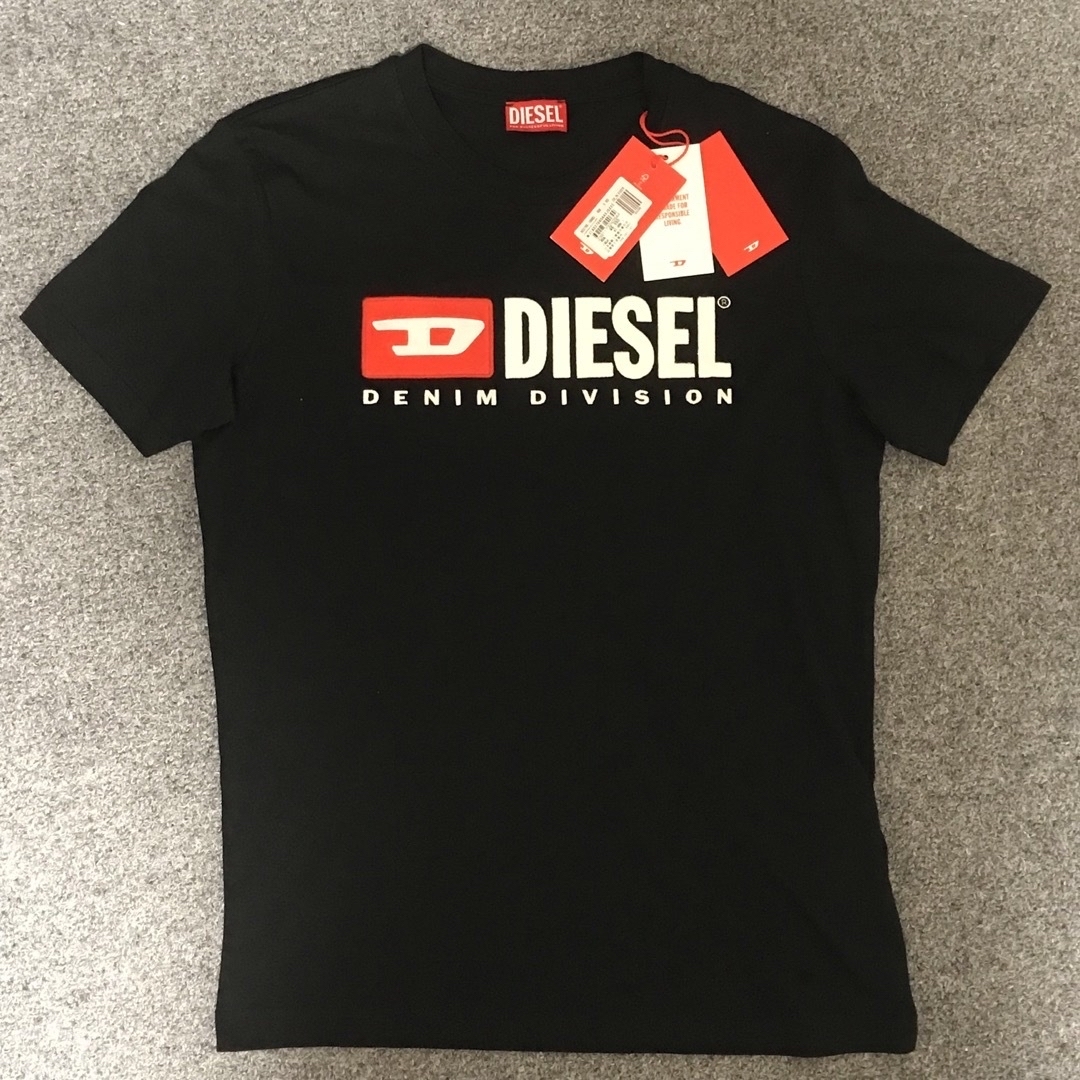 DIESEL(ディーゼル)のA03766 Tシャツ ディーゼル ブラック メンズのトップス(Tシャツ/カットソー(半袖/袖なし))の商品写真