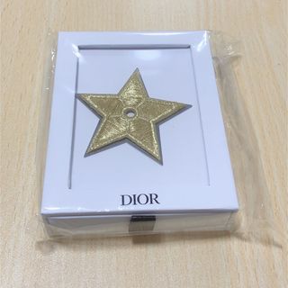 ディオール(Dior)の新品未使用未開封！DIOR ディオール ブローチ 星 ノベルティ(ブローチ/コサージュ)