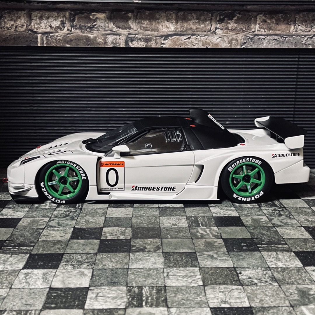 1/18 AUTOart ホンダ NSX JGTC 2003 鈴鹿 TEST