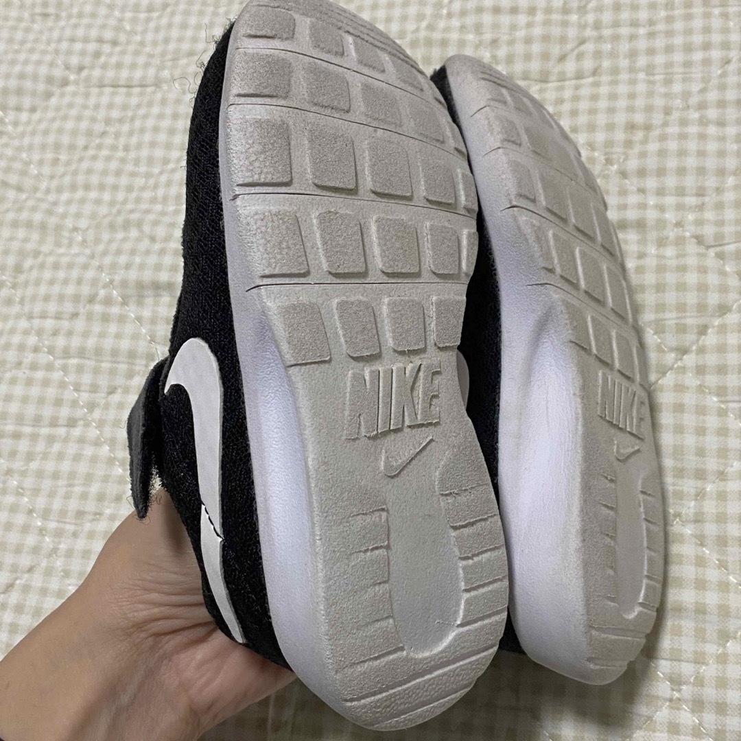 NIKE(ナイキ)のNIKE ナイキ スニーカー スリッポン ブラック 15.0cm キッズ/ベビー/マタニティのキッズ靴/シューズ(15cm~)(スニーカー)の商品写真