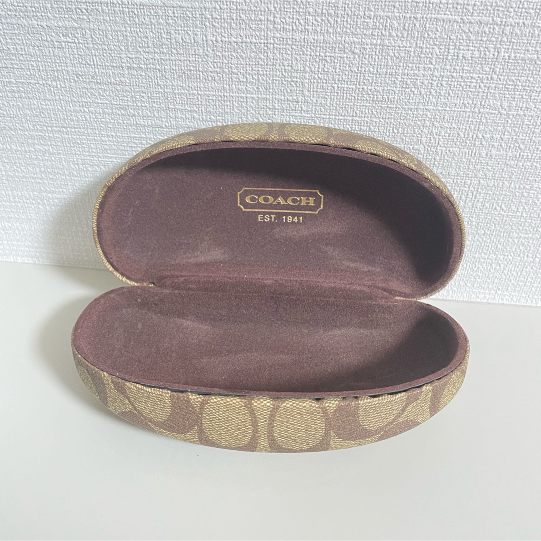 COACH(コーチ)のCOACH ネイビーカラー　サングラス　ハートモチーフ レディースのファッション小物(サングラス/メガネ)の商品写真