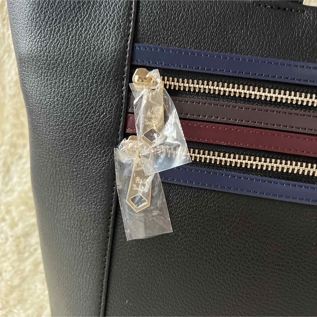 Paul Smith(ポールスミス)の【新品未使用】Paul Smith シグネチャージップストライプ　トートバッグ メンズのバッグ(トートバッグ)の商品写真