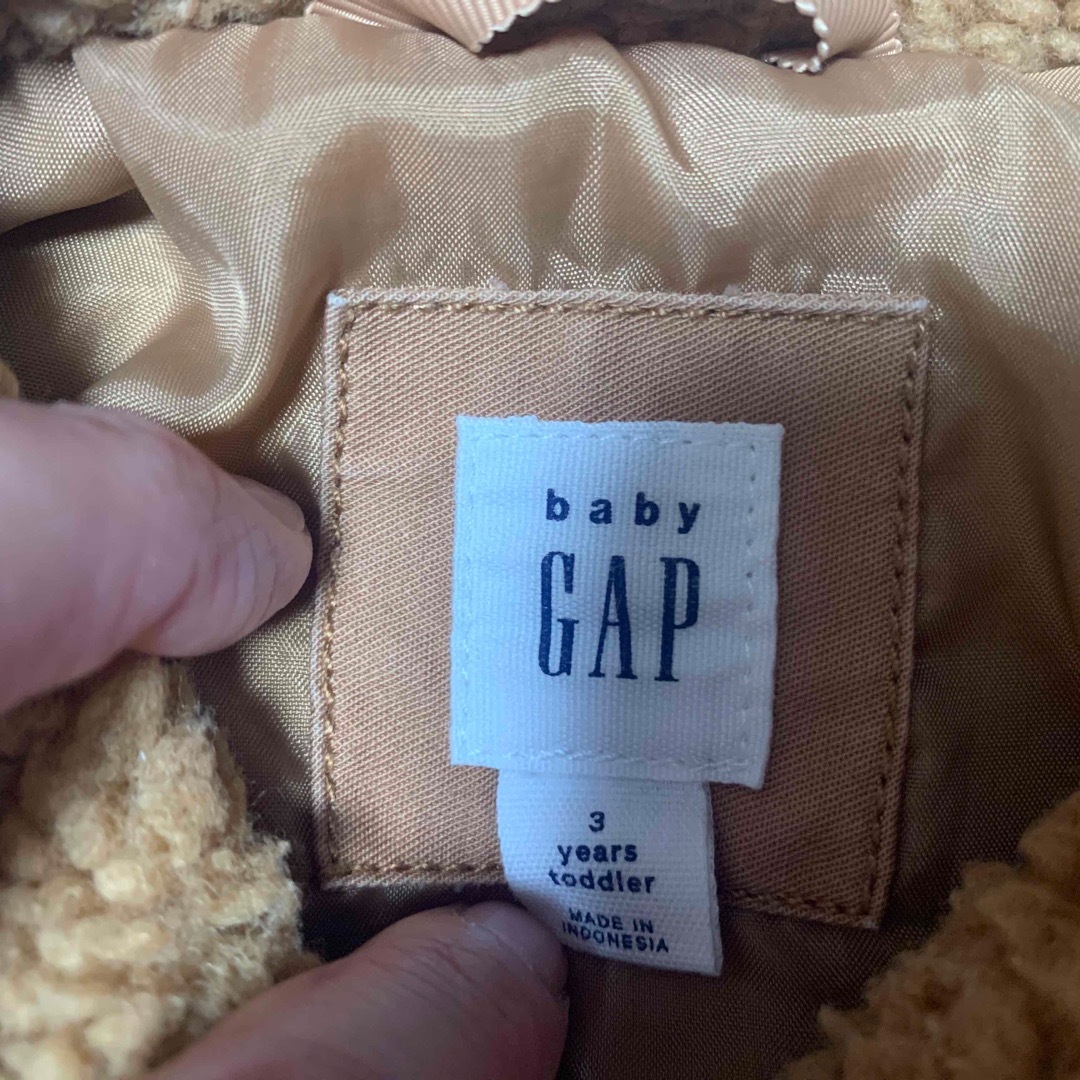 GAP(ギャップ)のGAP もこもこブルゾン キッズ/ベビー/マタニティのキッズ服女の子用(90cm~)(ジャケット/上着)の商品写真