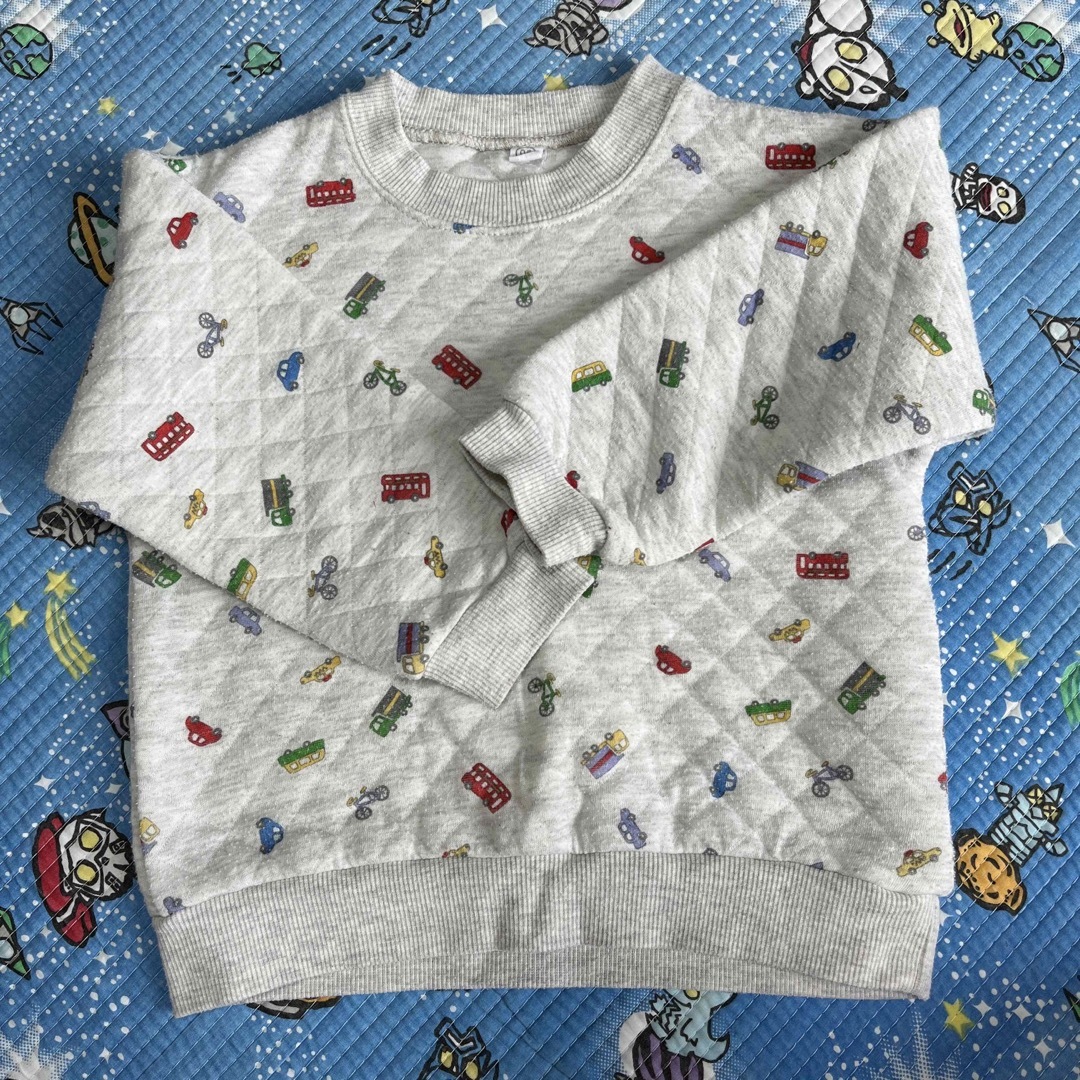 西松屋(ニシマツヤ)のトレーナー　95 車柄 キッズ/ベビー/マタニティのキッズ服男の子用(90cm~)(Tシャツ/カットソー)の商品写真