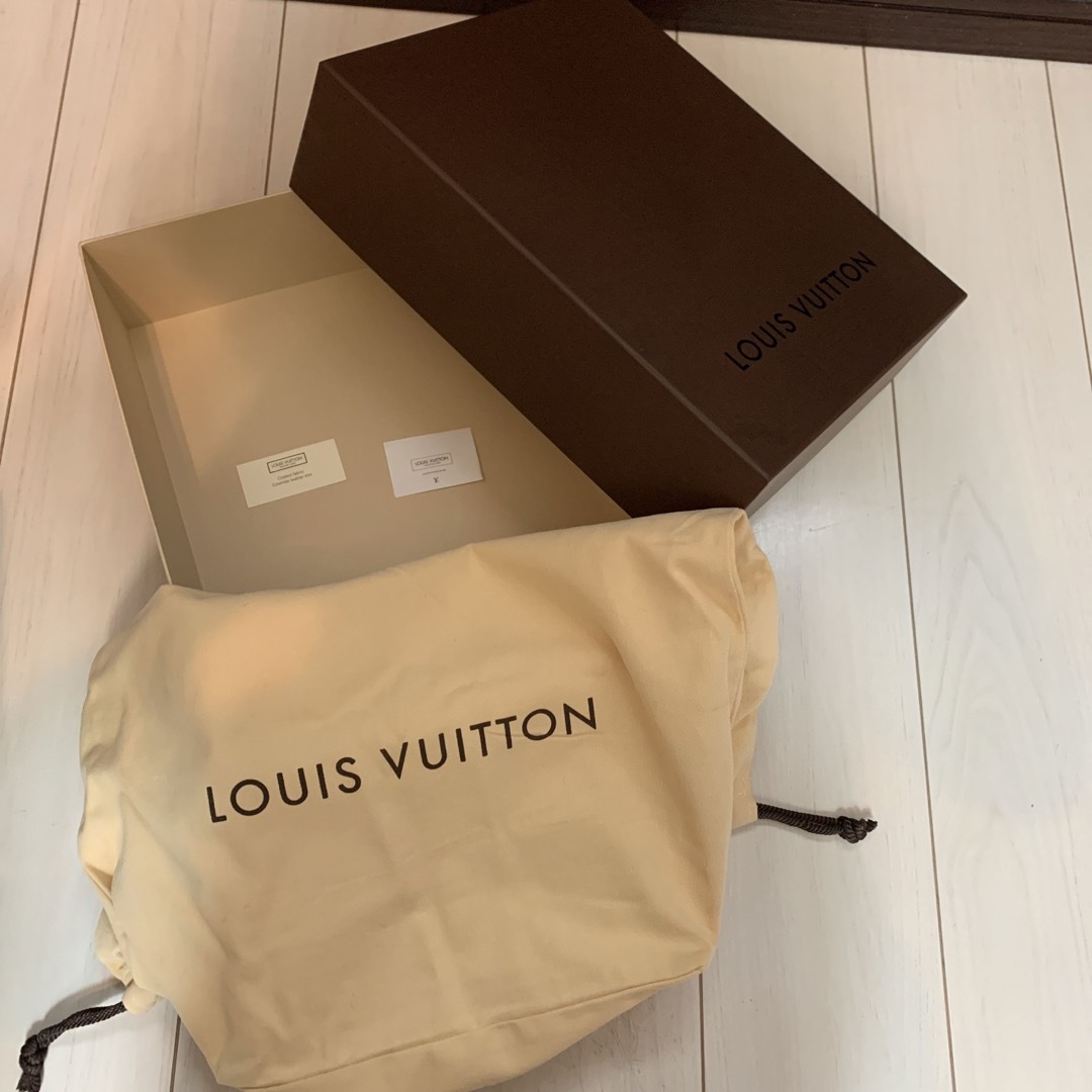 LOUIS VUITTON(ルイヴィトン)の美品　LOUIS VUITTON ダミエ　ナヴィグリオ　ショルダーバッグ　男女可 メンズのバッグ(ショルダーバッグ)の商品写真