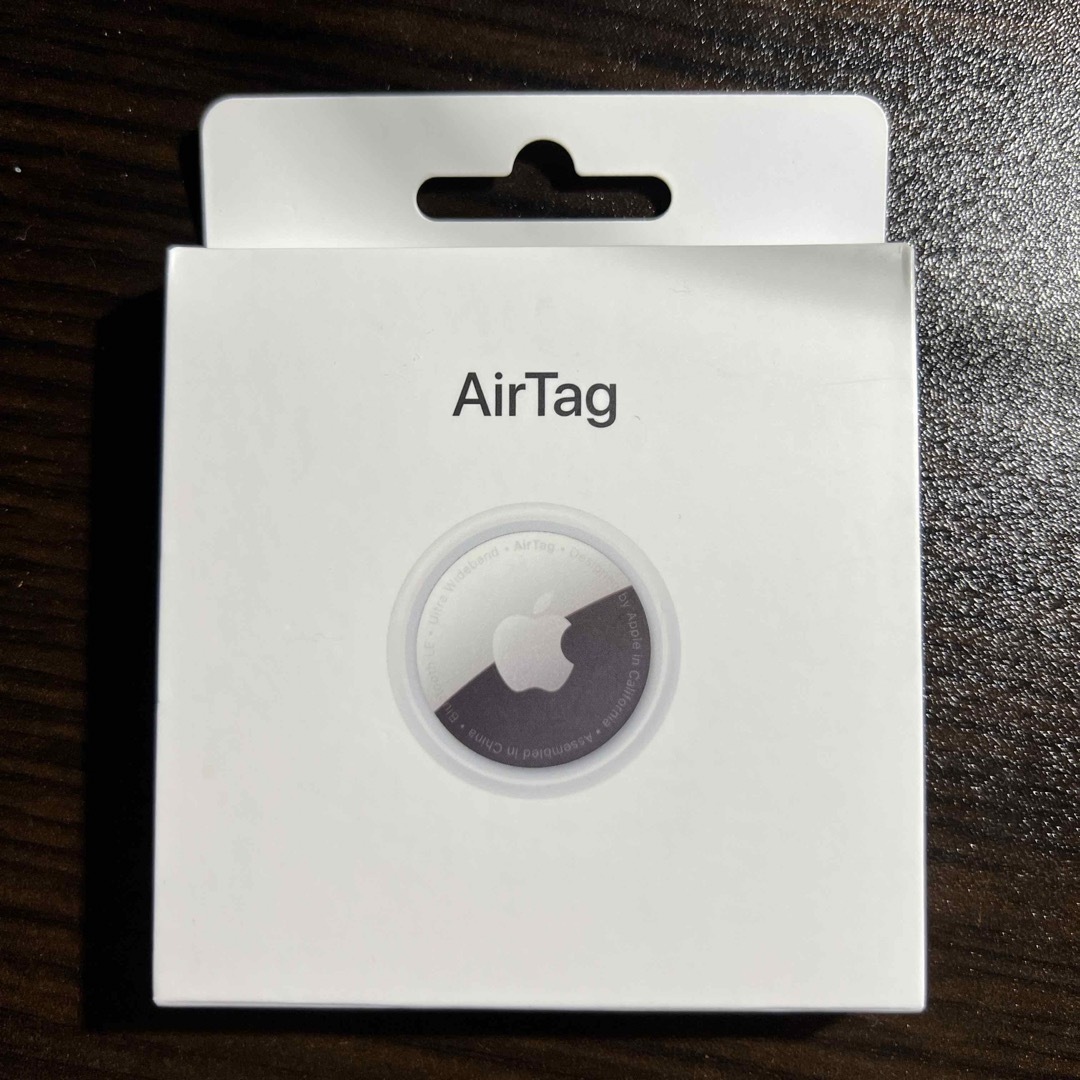 Apple(アップル)のApple AirTag スマホ/家電/カメラのスマホアクセサリー(その他)の商品写真