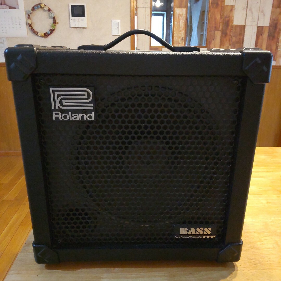 Roland(ローランド)のフィル様専用　Roland　Cube‐30 BASS 楽器のベース(ベースアンプ)の商品写真