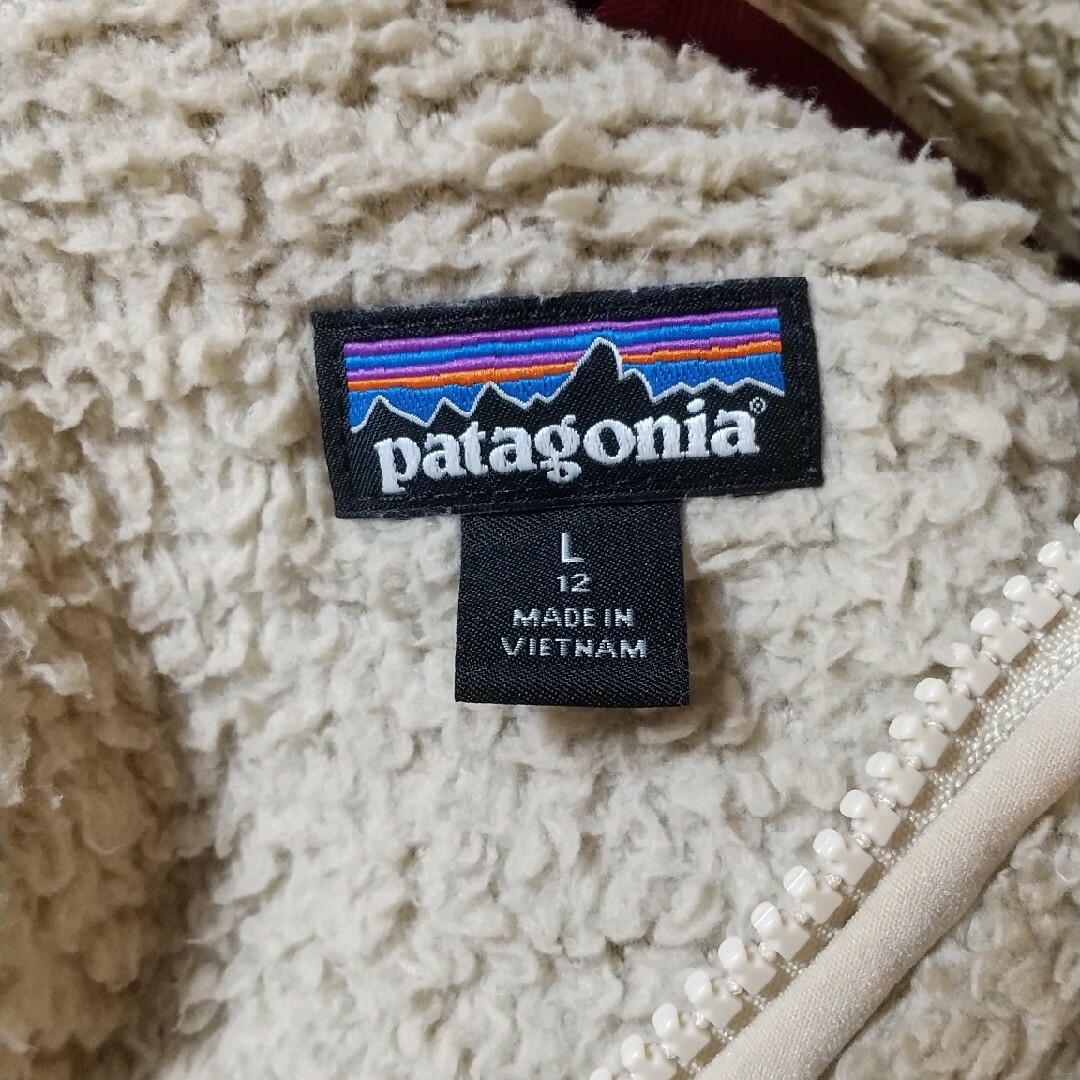 patagonia(パタゴニア)のパタゴニア　ベスト　キッズL キッズ/ベビー/マタニティのキッズ服男の子用(90cm~)(ジャケット/上着)の商品写真