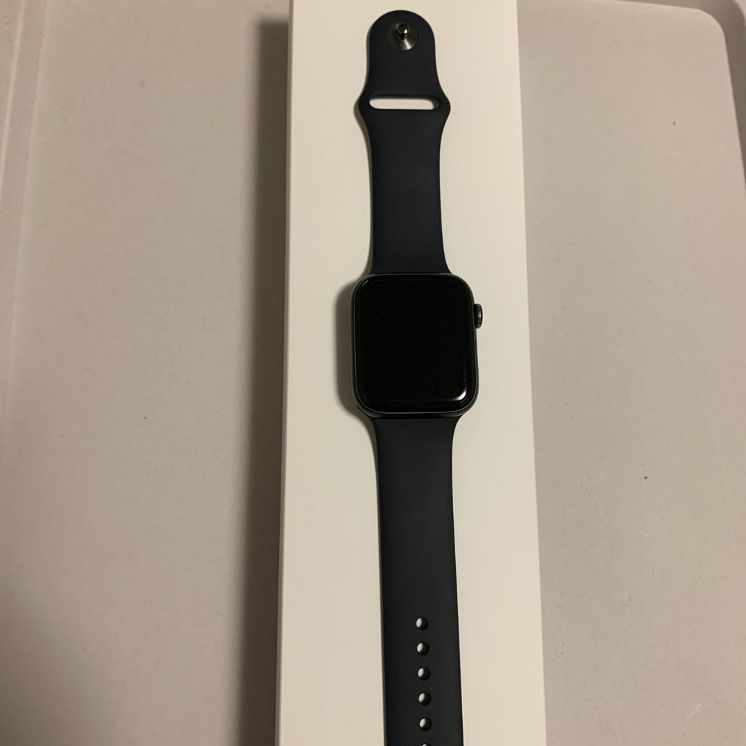 新品未使用APPLE WATCH SE GPSモデル SGALWATCHOSシリーズ