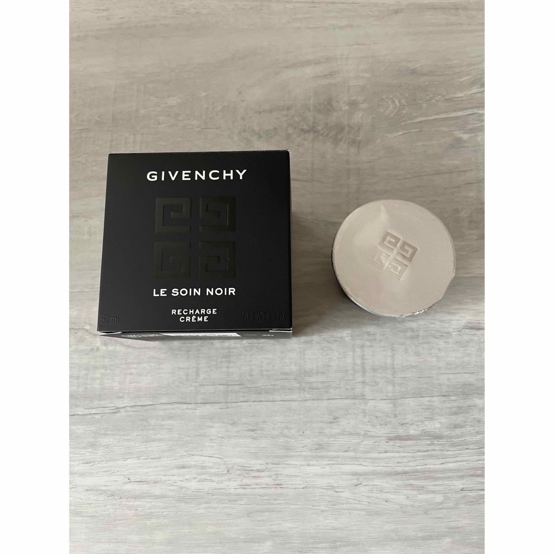 givenchy ソワン　ノワール　クレーム　レフィル