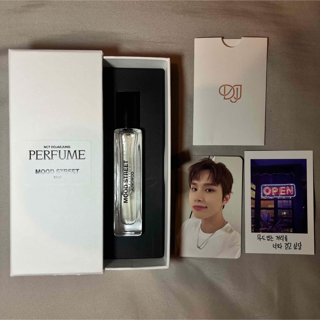 NCT ドジェジョン　perfume 　ＭＤ　ドヨン　香水  トレカ