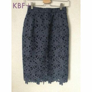 ケービーエフプラス(KBF+)のKBF＋ レースタイトスカート(ひざ丈スカート)