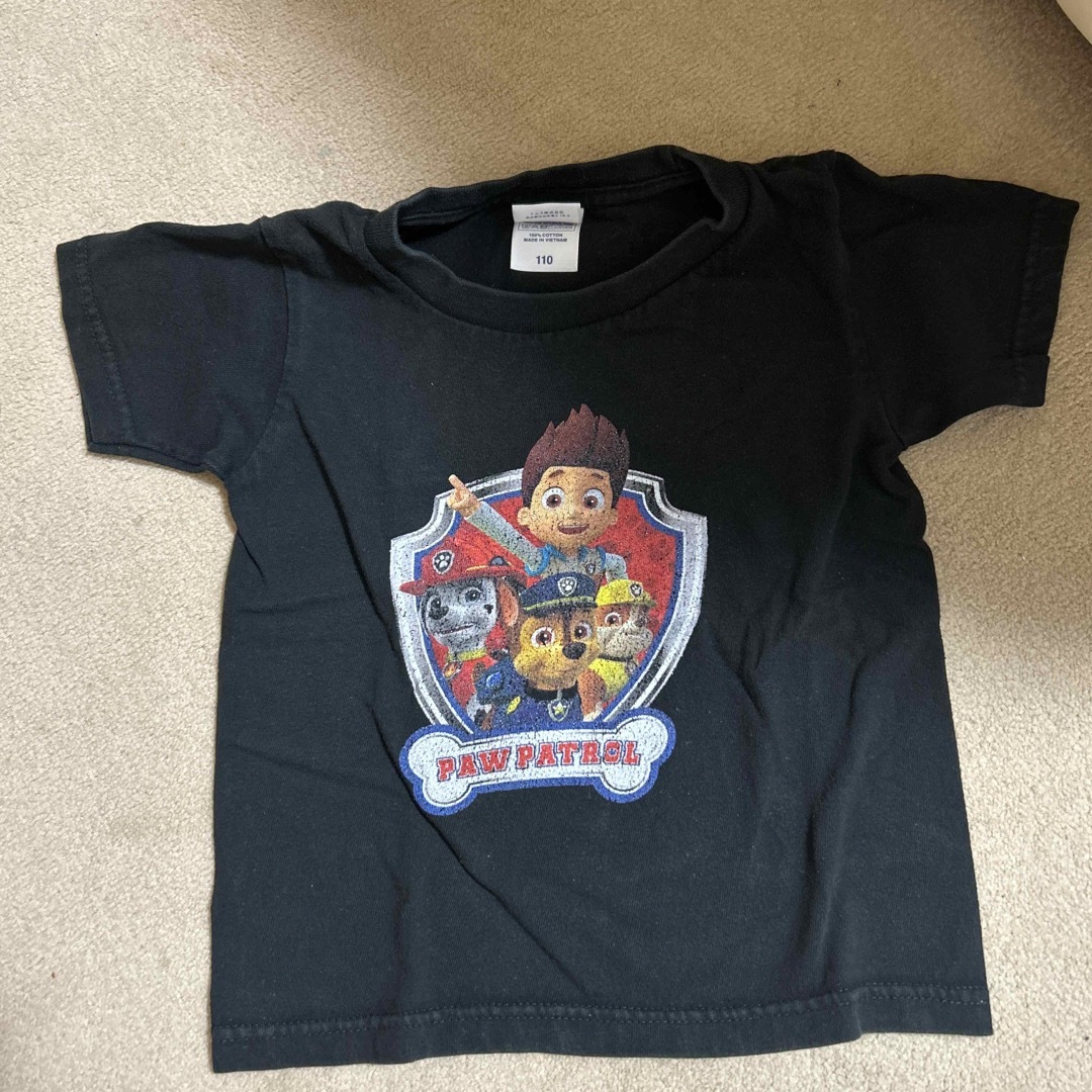 パウパトロールTシャツ キッズ/ベビー/マタニティのキッズ服男の子用(90cm~)(Tシャツ/カットソー)の商品写真