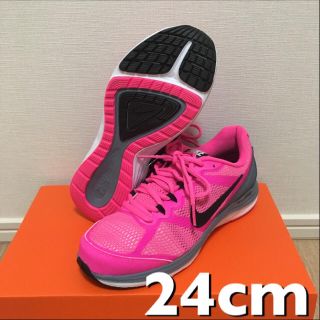 ナイキ(NIKE)のまめたんさま専用新品‼︎ ナイキ デュアルフュージョン ピンク 24 ランニング(スニーカー)